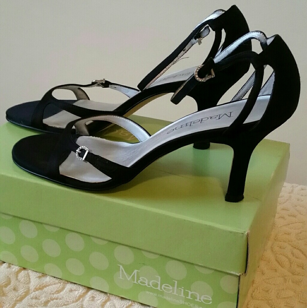 Black Dress Sandals